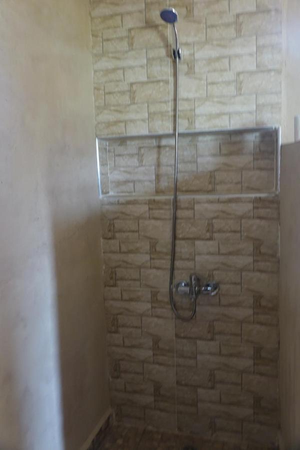 Hotel Relais De Tahla Sarl à Aïn Bou Mahdi Extérieur photo